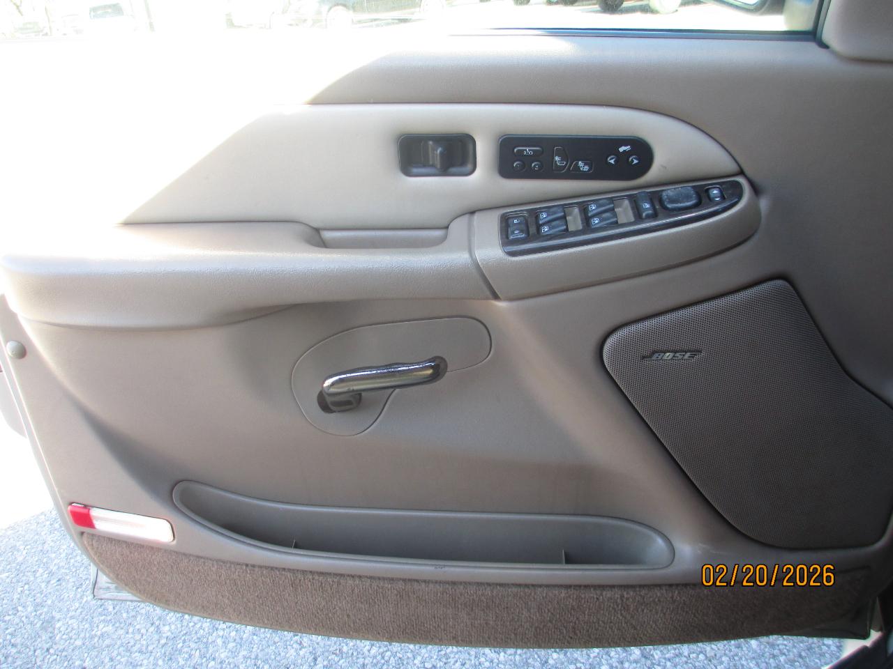 GMC Yukon Denali XL 2004