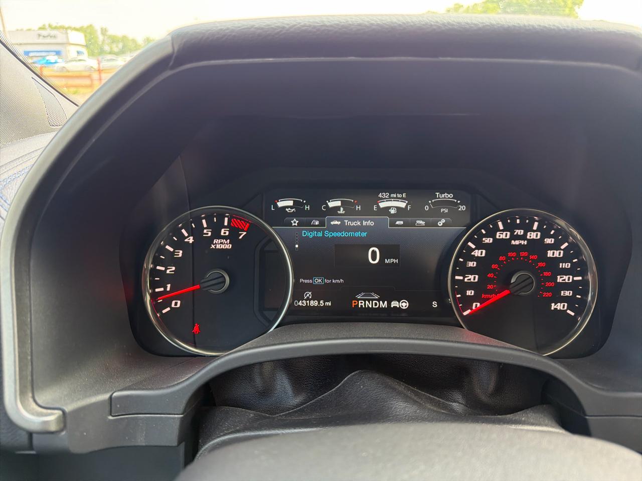 Ford F-150 4WD SuperCrew 145" SVT Raptor 2019
