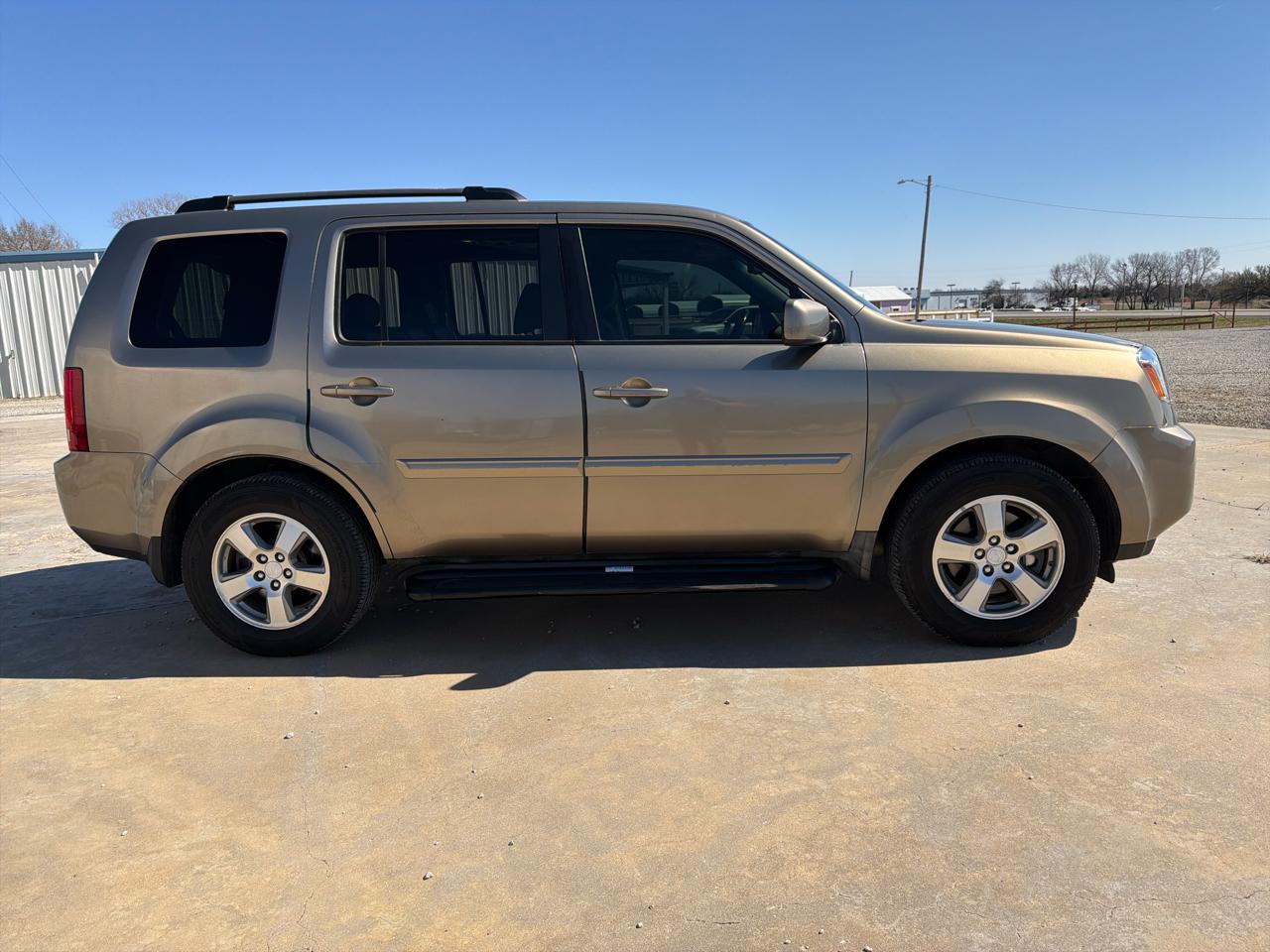 Honda Pilot EX-L 2WD 5-Spd AT with DVD 2010