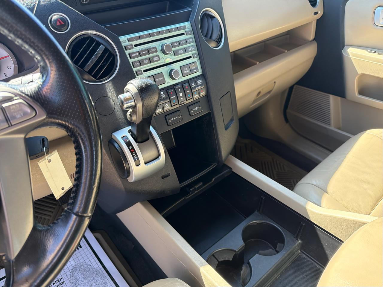 Honda Pilot EX-L 2WD 5-Spd AT with DVD 2010