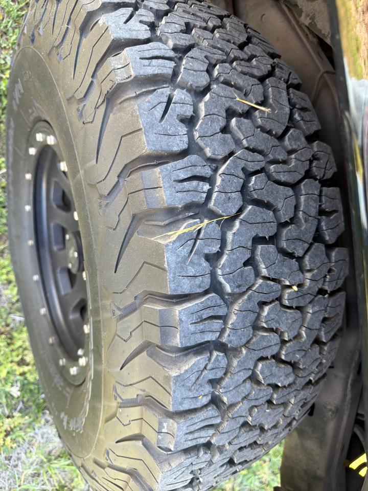 Jeep Wrangler Unlimited Sahara 4WD 2012