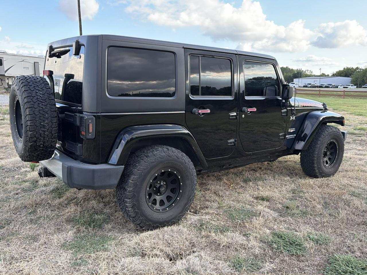 Jeep Wrangler Unlimited Sahara 4WD 2012