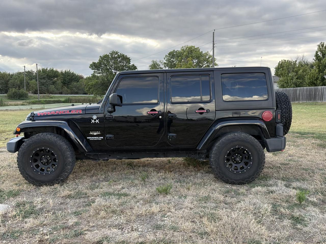 Jeep Wrangler Unlimited Sahara 4WD 2012