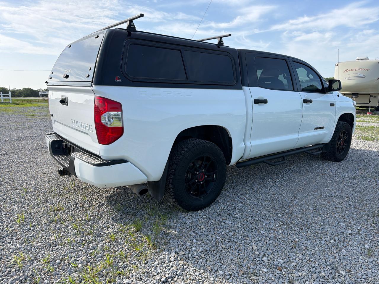 Toyota Tundra SR5 5.7L V8 CrewMax 4WD 2019