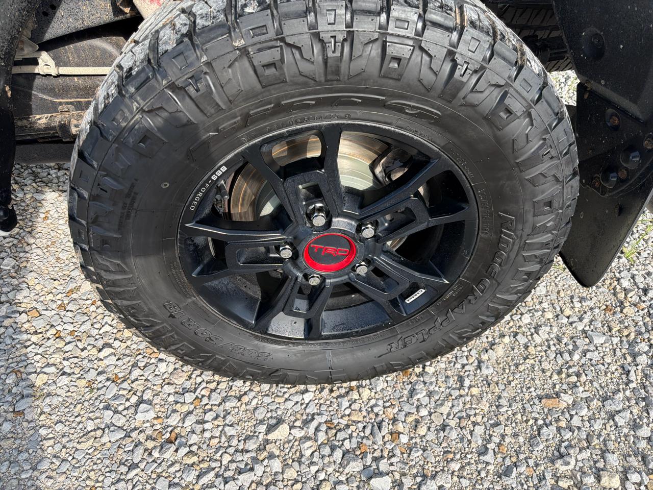Toyota Tundra SR5 5.7L V8 CrewMax 4WD 2019