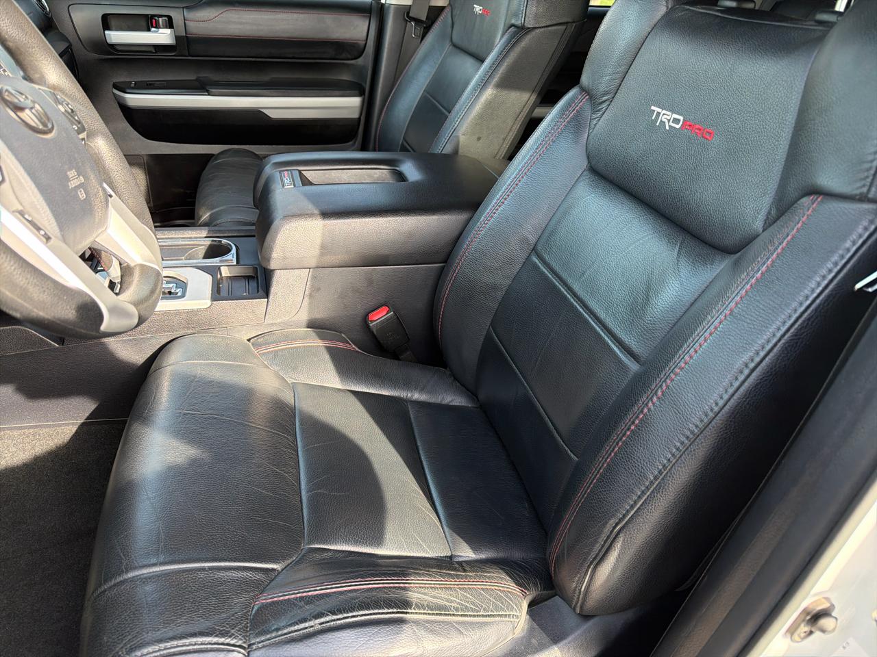 Toyota Tundra SR5 5.7L V8 CrewMax 4WD 2019