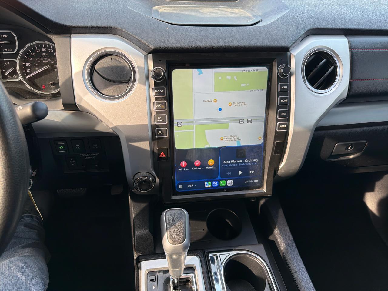 Toyota Tundra SR5 5.7L V8 CrewMax 4WD 2019