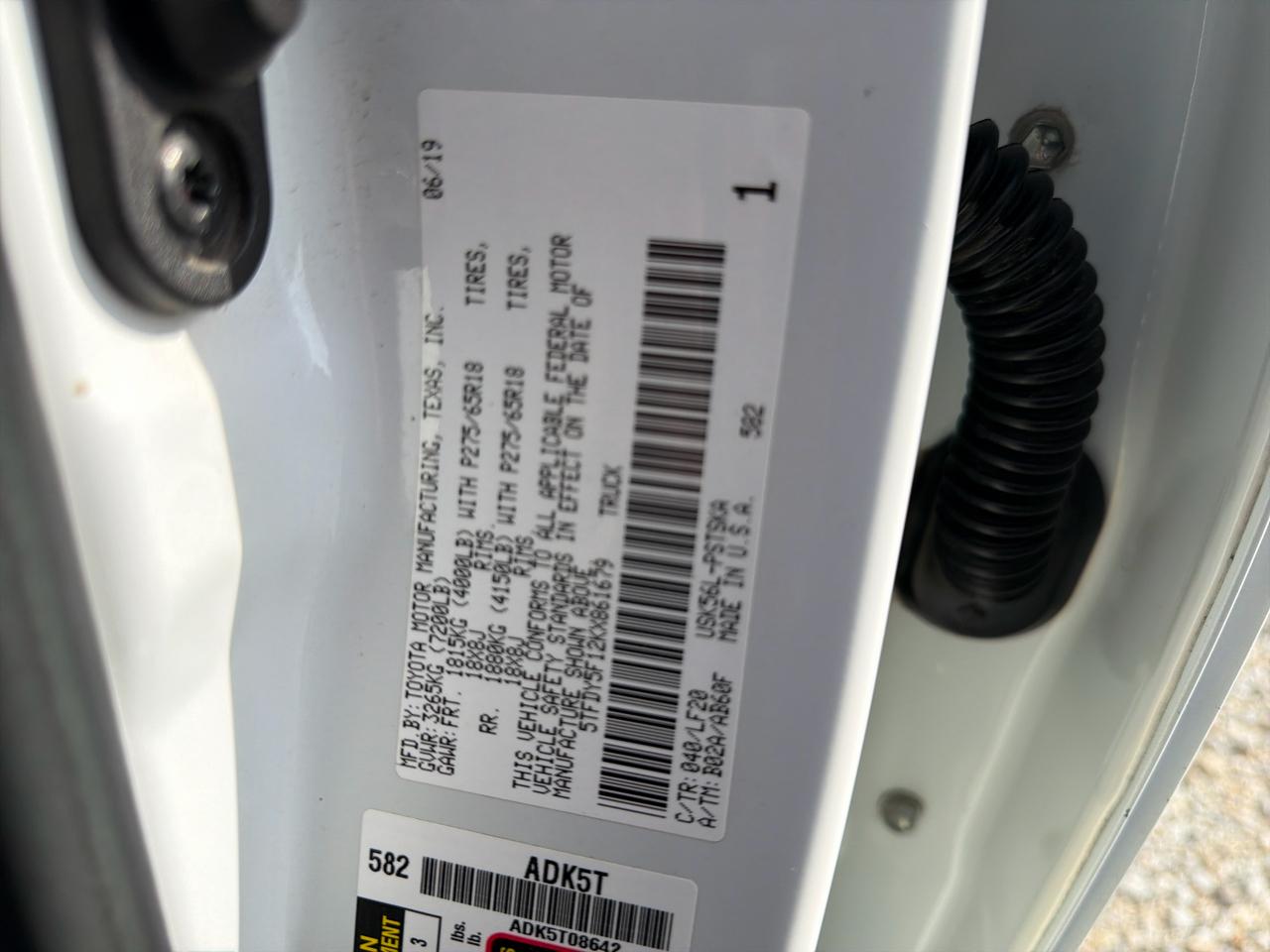 Toyota Tundra SR5 5.7L V8 CrewMax 4WD 2019
