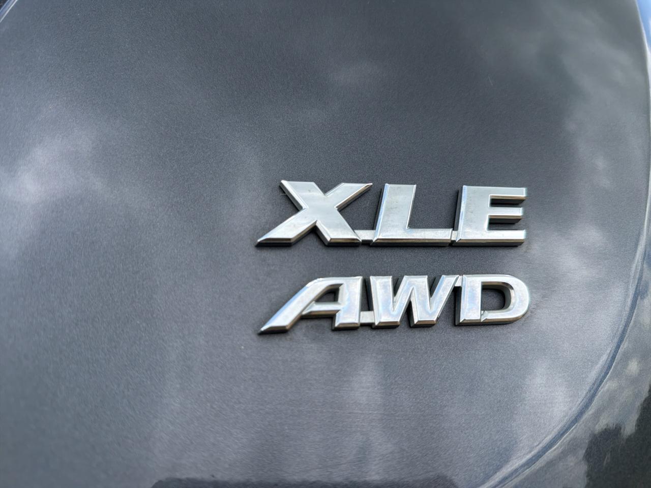 2013 Toyota RAV4 XLE - Photo 11