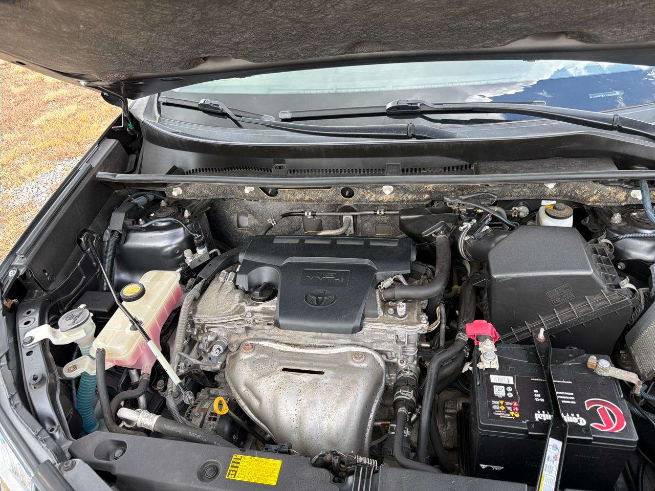 2013 Toyota RAV4 XLE - Photo 19