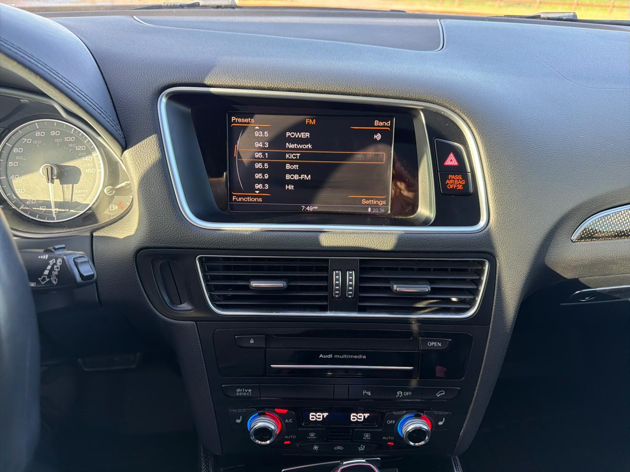 Audi SQ5 3.0T Premium Plus quattro 2015