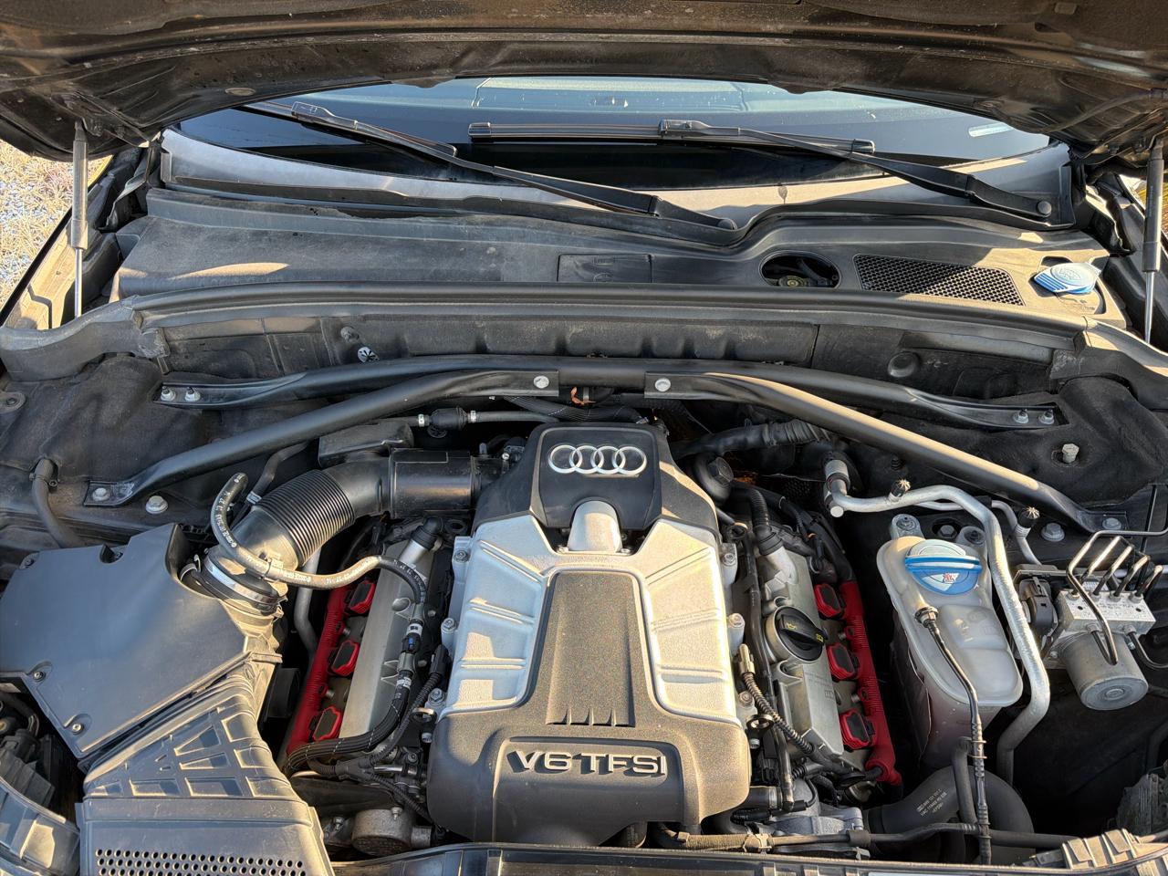 Audi SQ5 3.0T Premium Plus quattro 2015