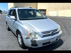 2008 Kia Sedona 