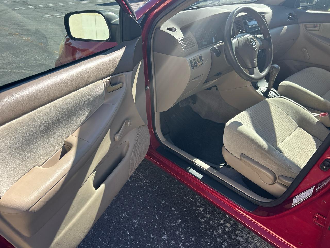 Toyota Corolla 4dr Sdn CE Auto (Natl) 2005