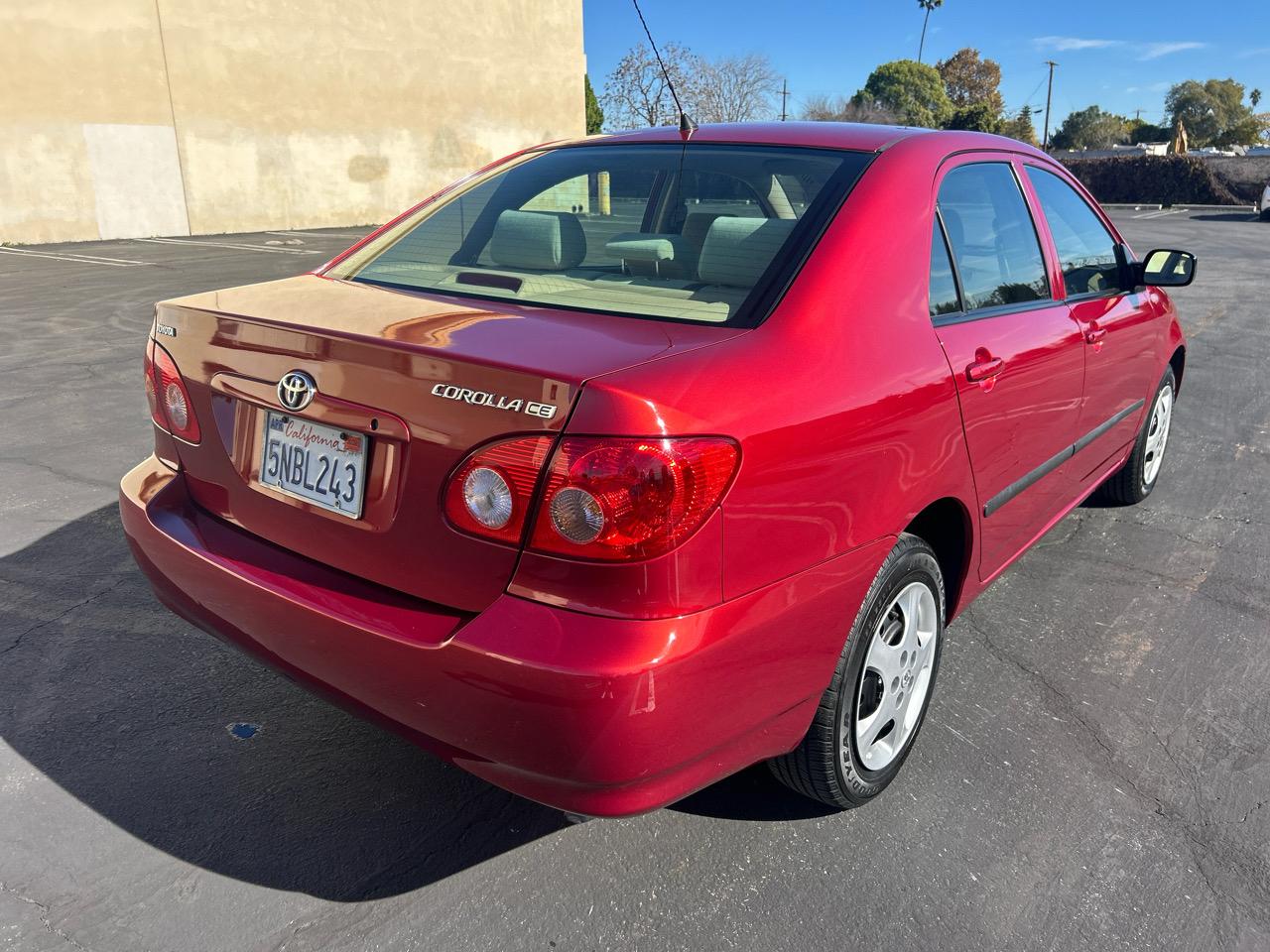 Toyota Corolla 4dr Sdn CE Auto (Natl) 2005