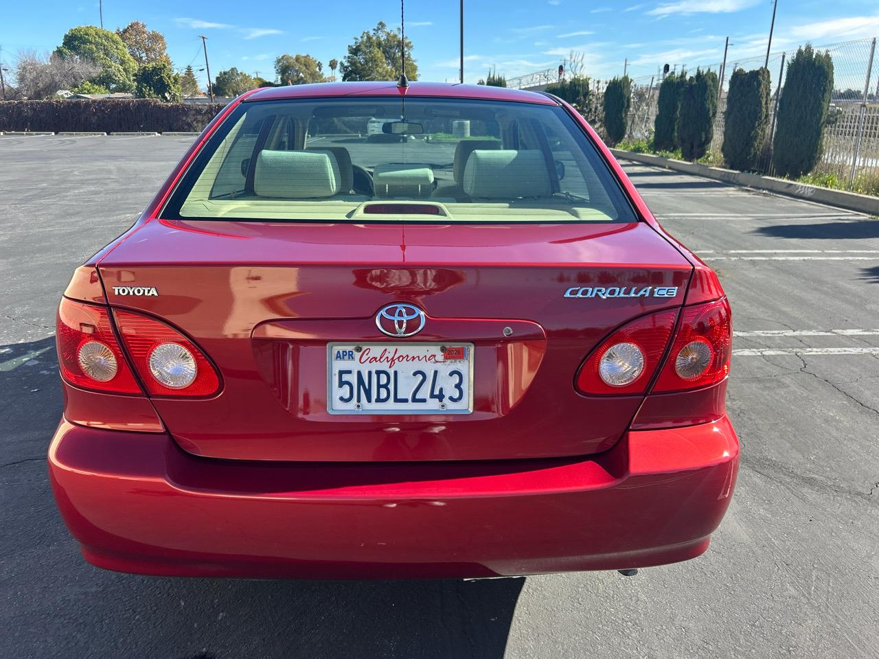 Toyota Corolla 4dr Sdn CE Auto (Natl) 2005