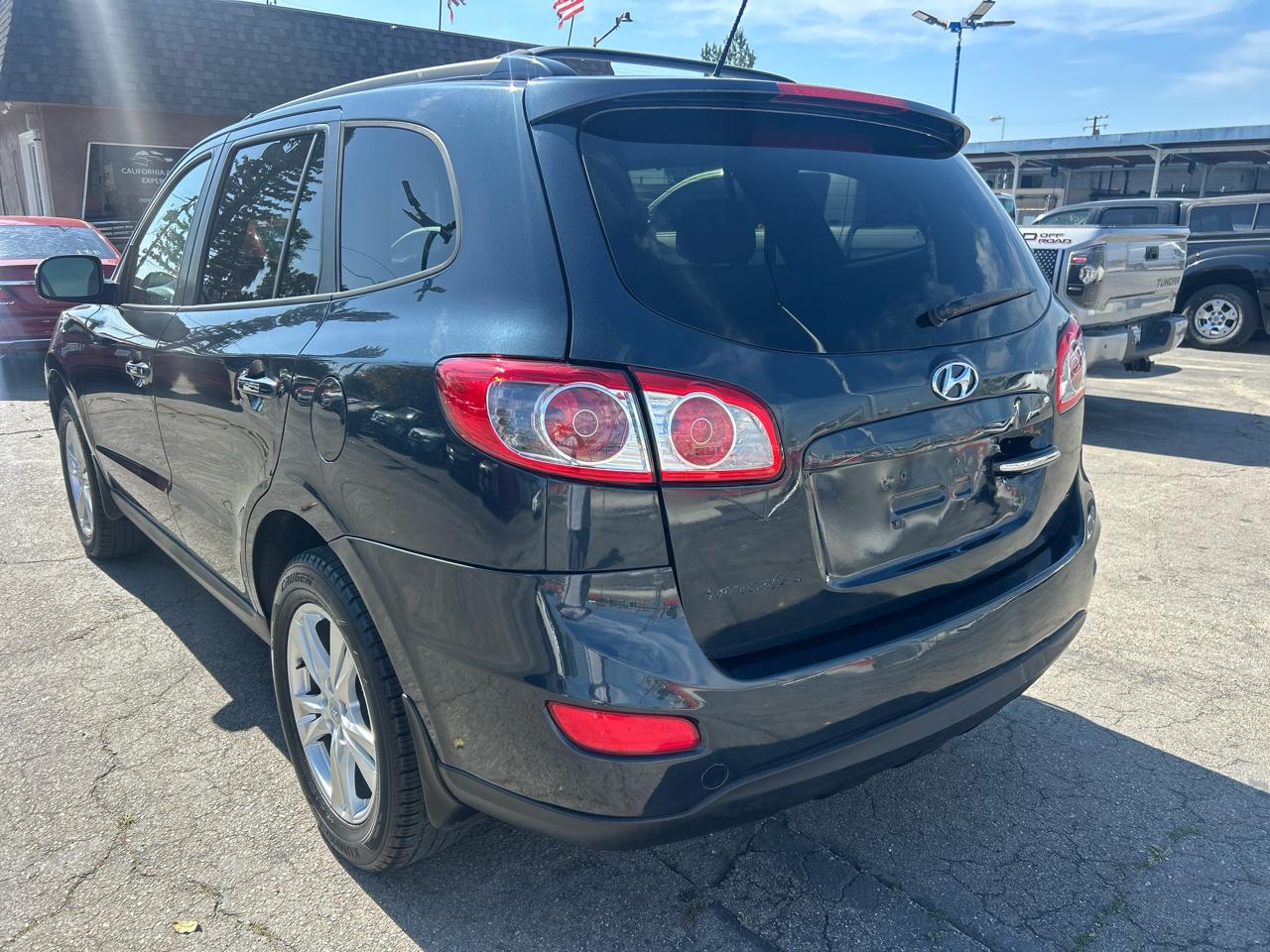 Hyundai Santa Fe FWD 4dr I4 Limited 2012