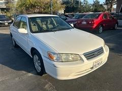 2000 Toyota Camry 