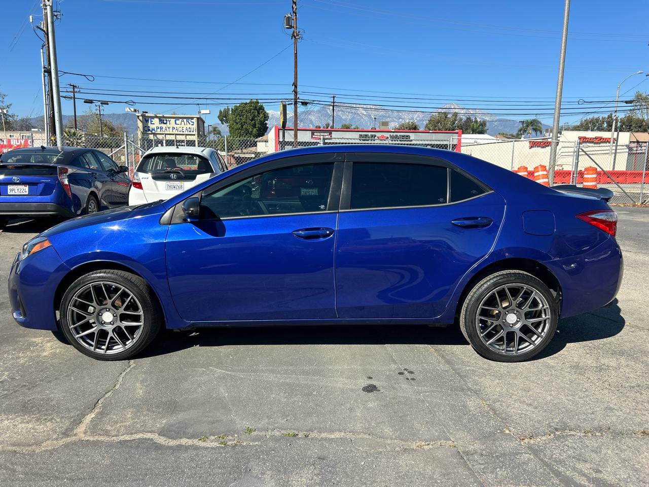 Toyota Corolla 4dr Sdn CVT S w/Special Edition Pkg (Natl) 2016