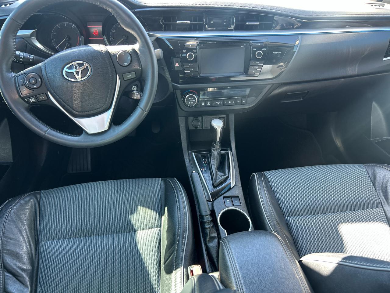 Toyota Corolla 4dr Sdn CVT S w/Special Edition Pkg (Natl) 2016