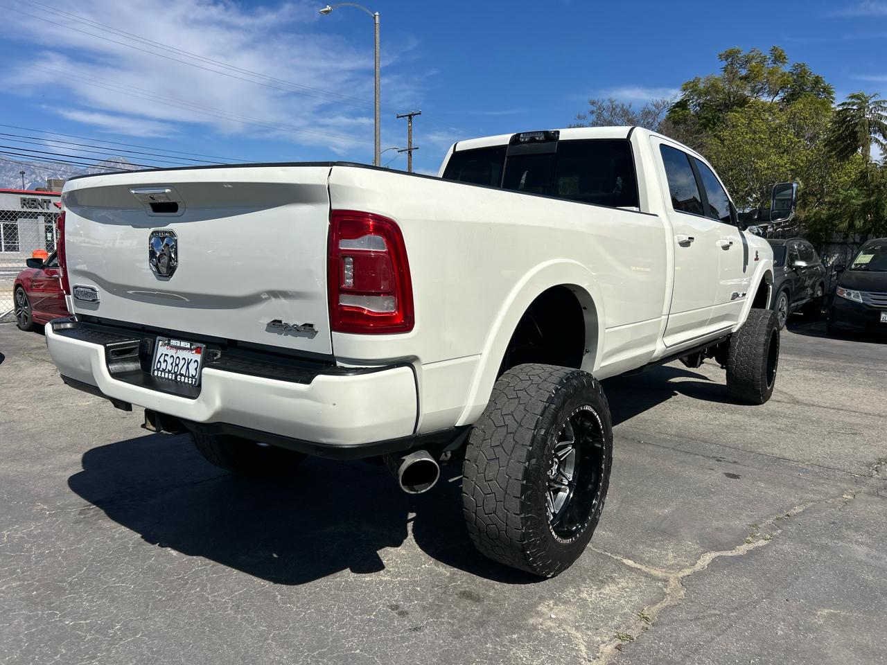 RAM 2500 Longhorn 4x4 Crew Cab 8' Box 2022