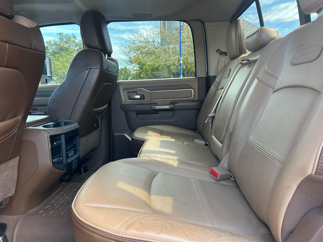 RAM 2500 Longhorn 4x4 Crew Cab 8' Box 2022