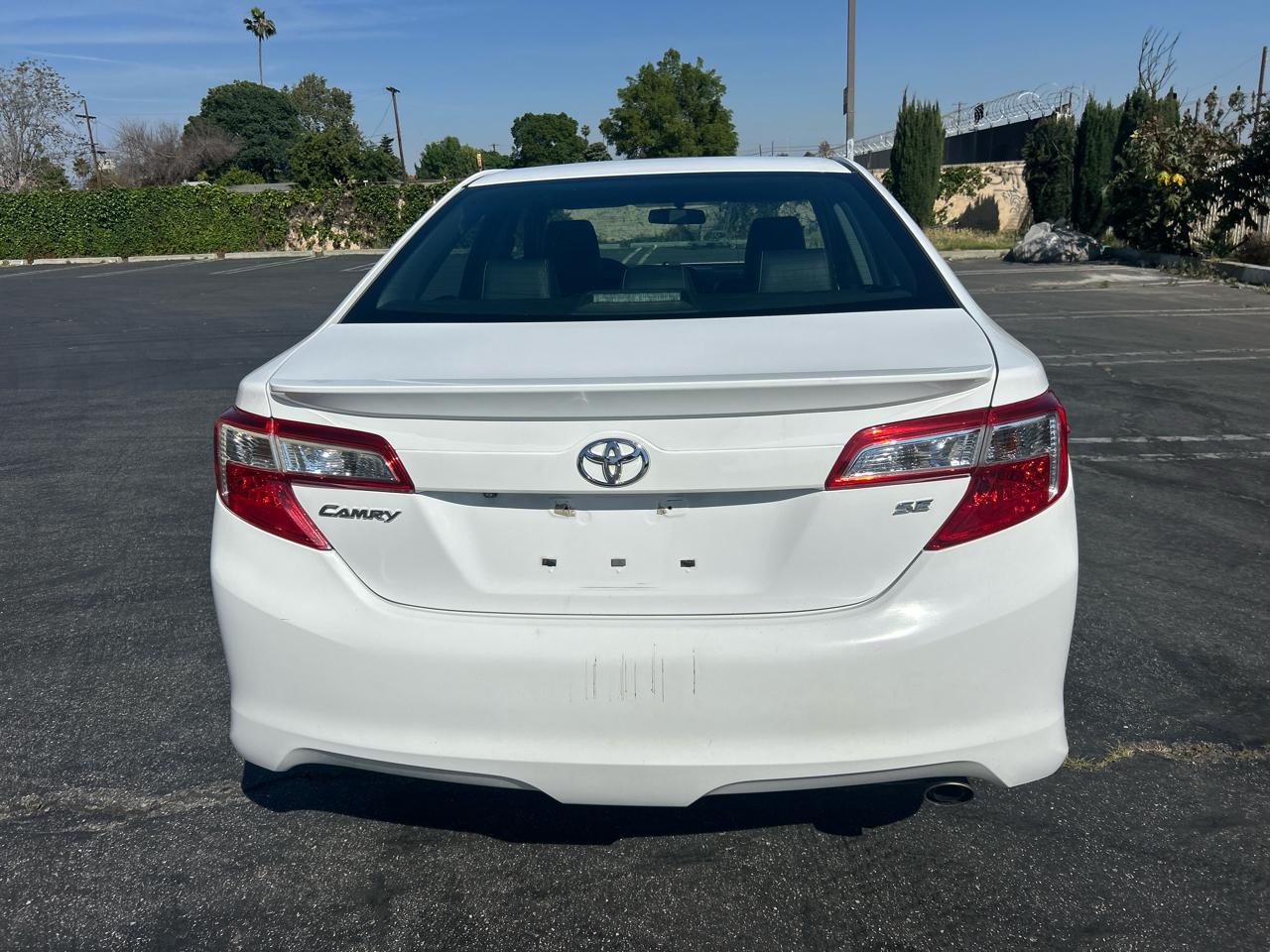 Toyota Camry 2014.5 4dr Sdn I4 Auto SE Sport (Natl) 2014