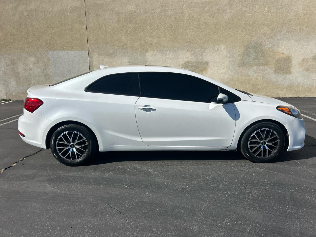 Kia Forte Koup 2dr Cpe Auto EX 2015