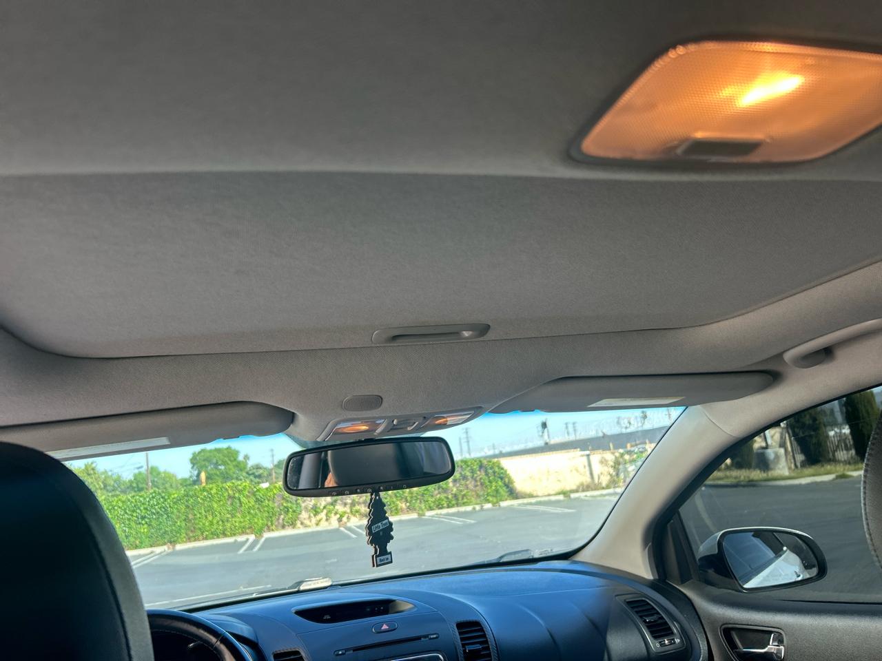 Kia Forte Koup 2dr Cpe Auto EX 2015