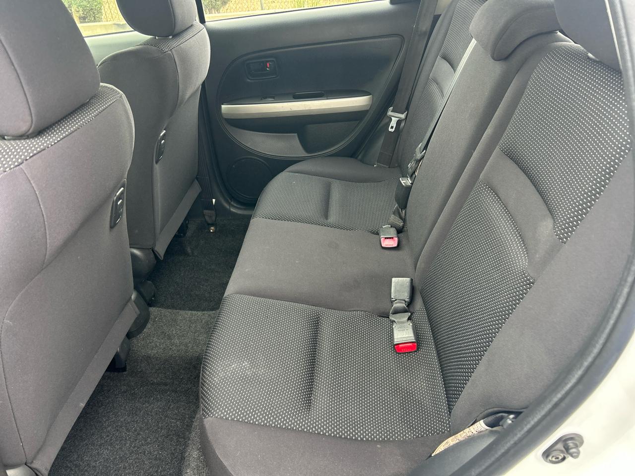 Scion xA 4dr Sdn Manual (Natl) 2004