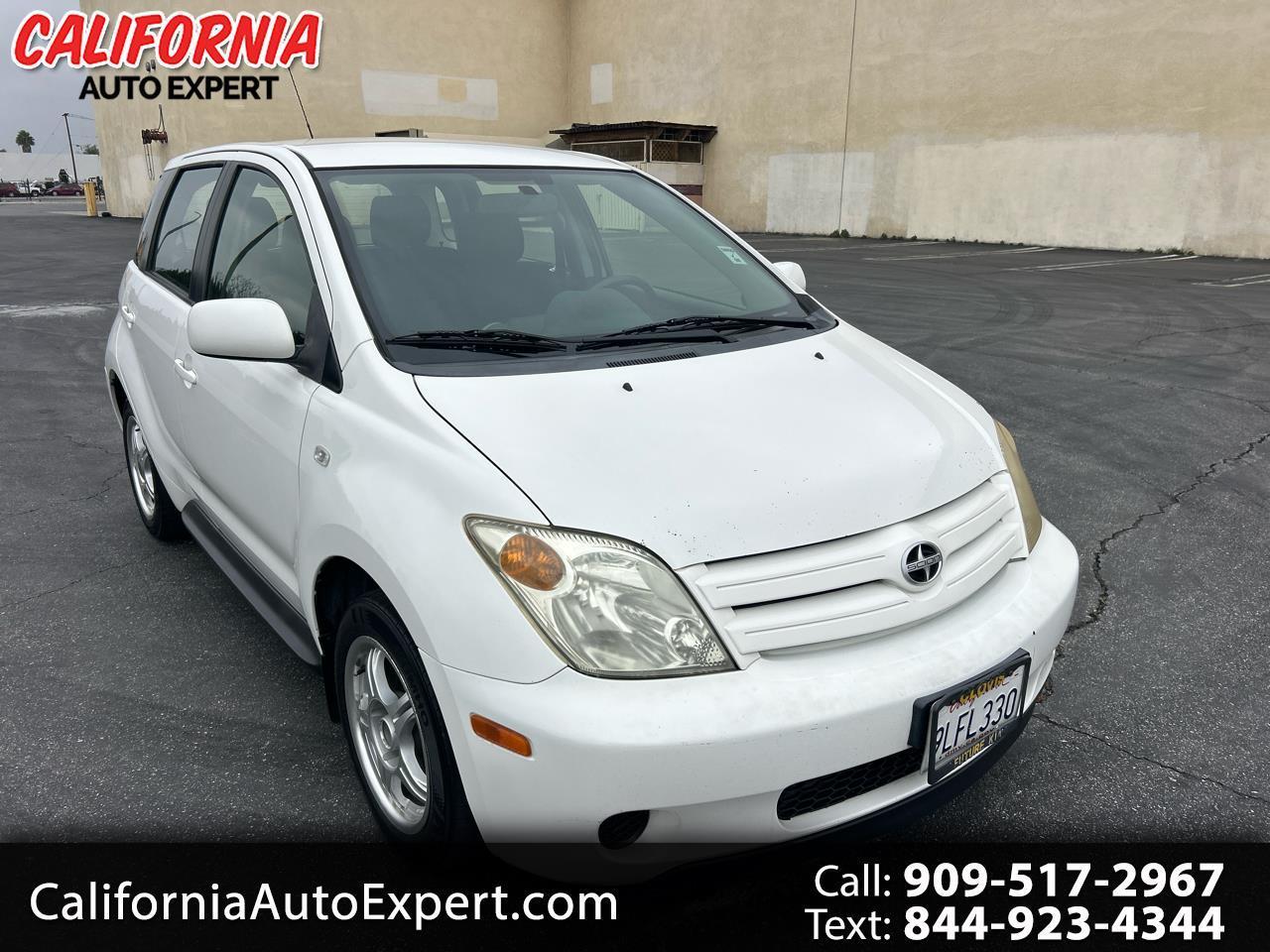 Scion xA 4dr Sdn Manual (Natl) 2004