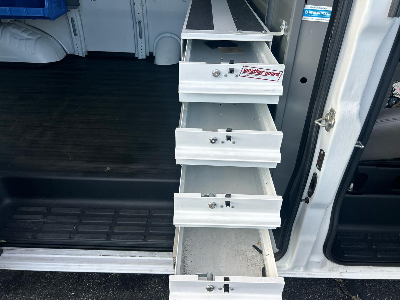 Chevrolet Express Cargo Van RWD 2500 135" 2015