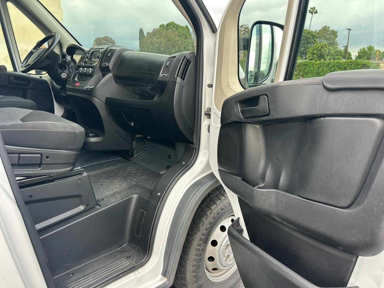 RAM ProMaster Cargo Van 1500 High Roof 136" WB 2017