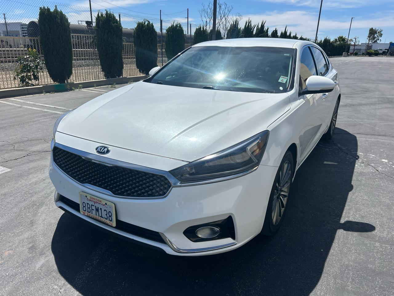 Kia Cadenza Premium Sedan 2017