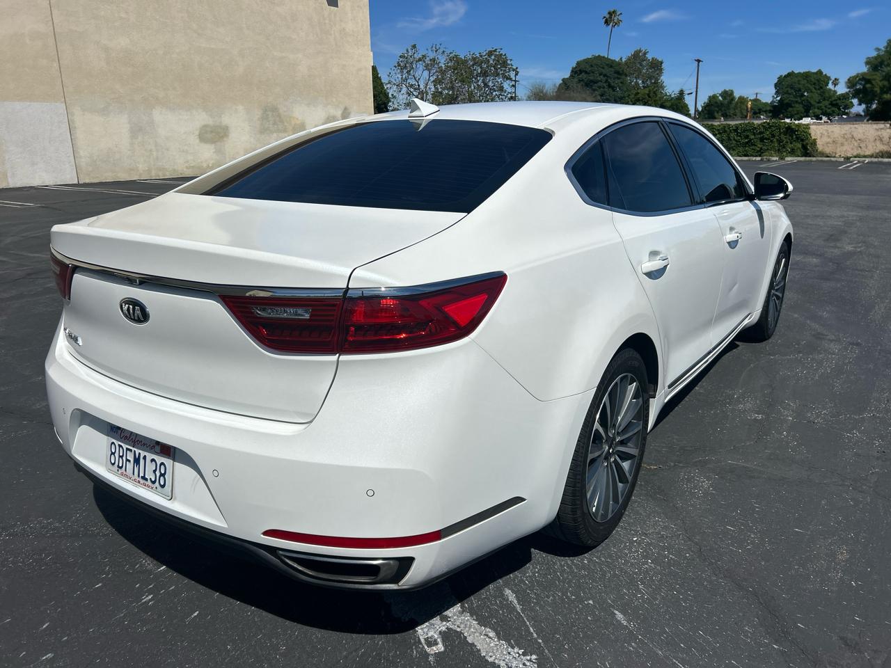 Kia Cadenza Premium Sedan 2017
