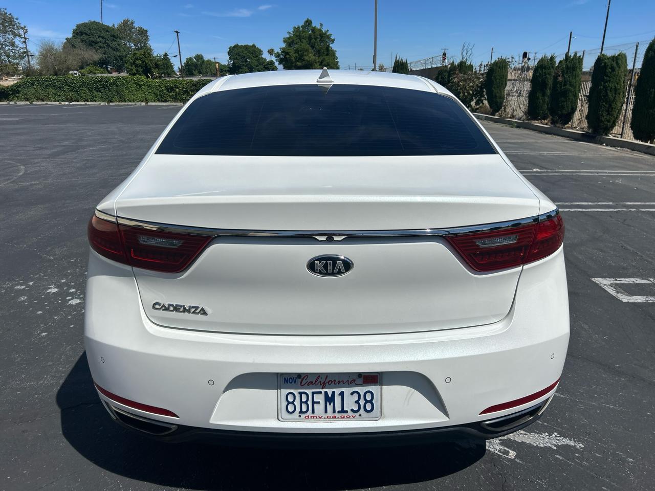 Kia Cadenza Premium Sedan 2017
