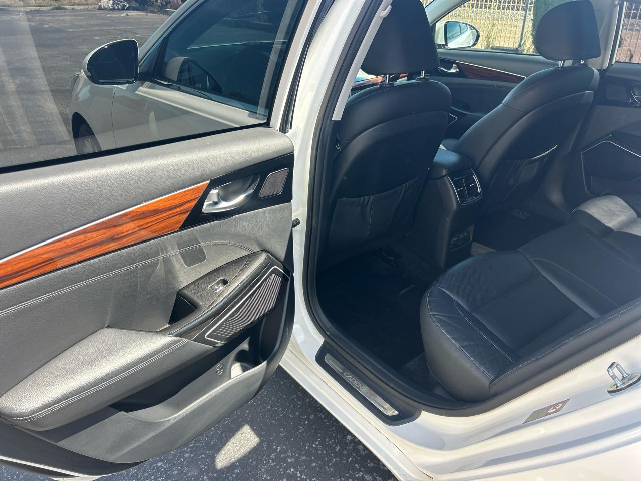 Kia Cadenza Premium Sedan 2017