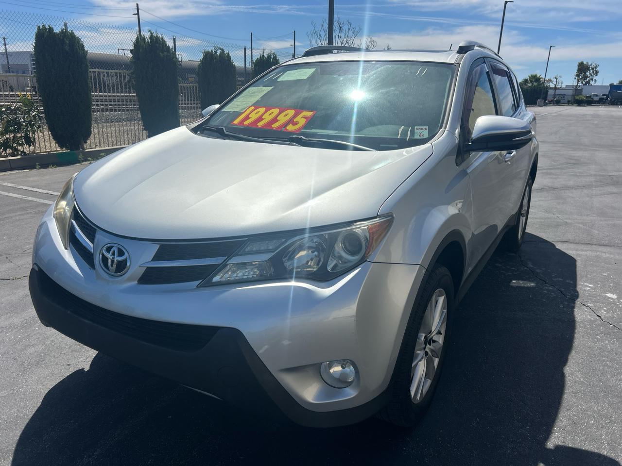 Toyota RAV4 AWD 4dr Limited (Natl) 2014