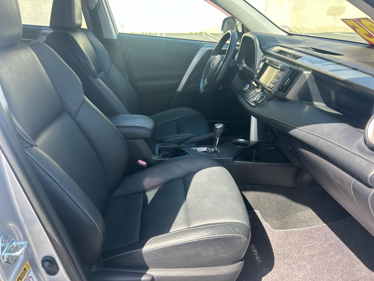 Toyota RAV4 AWD 4dr Limited (Natl) 2014