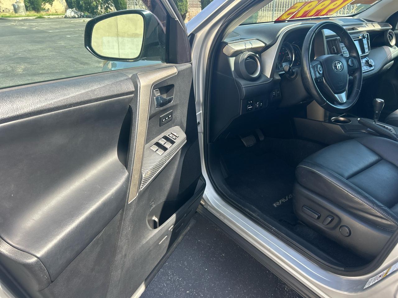 Toyota RAV4 AWD 4dr Limited (Natl) 2014