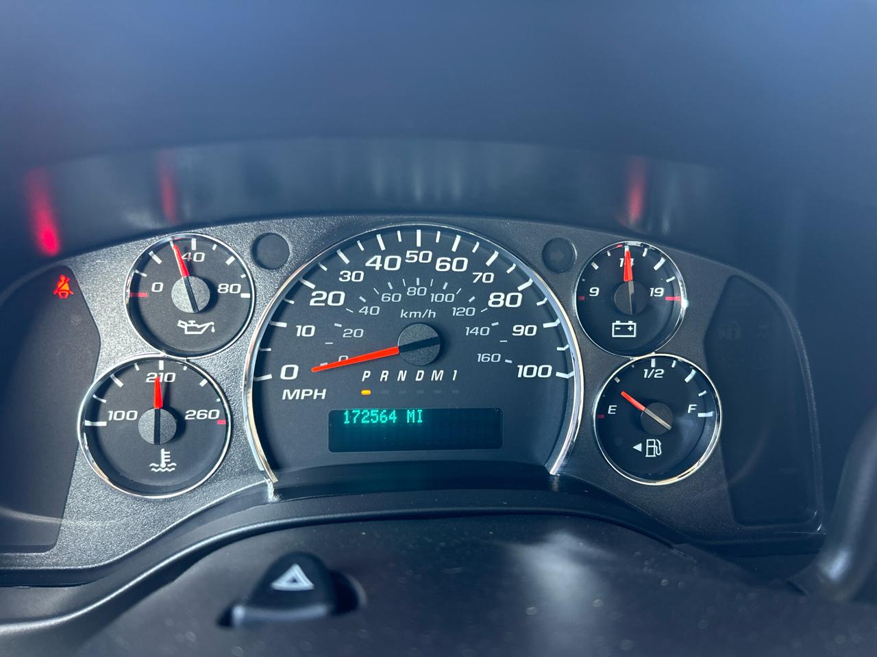 Chevrolet Express Commercial Cutaway 3500 Van 139" 2013