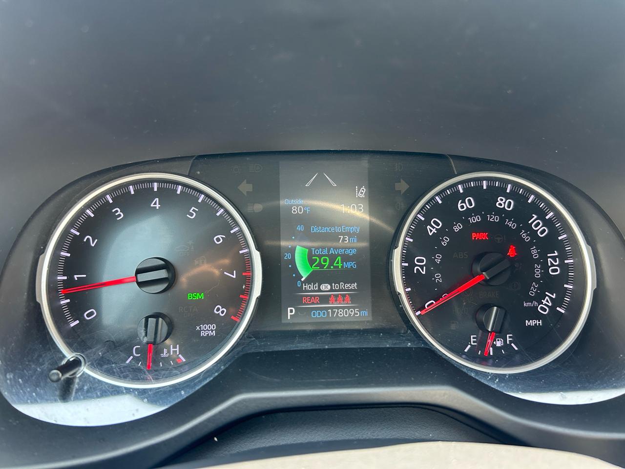 Toyota RAV4 XLE FWD (Natl) 2019