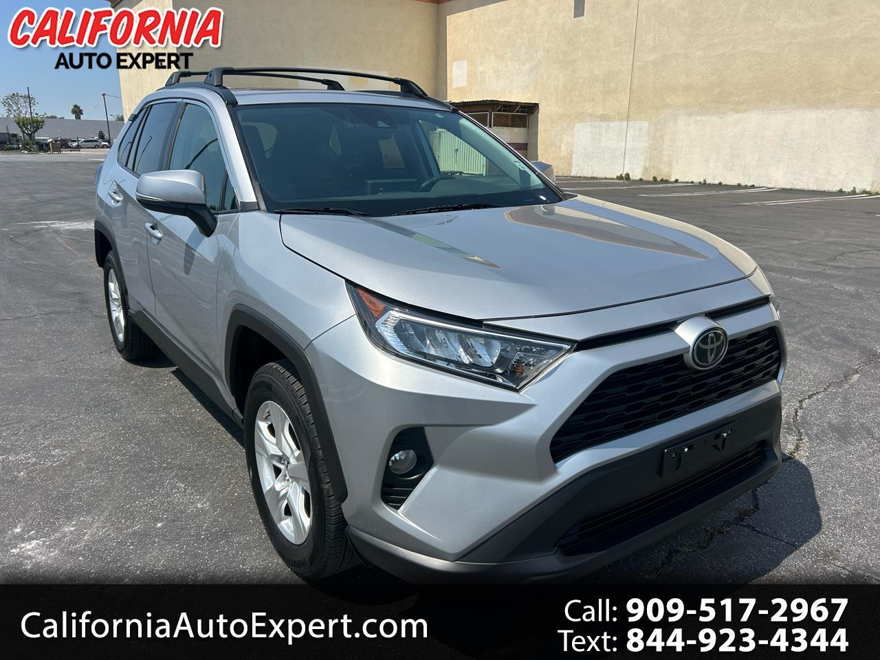 Toyota RAV4 XLE FWD (Natl) 2019