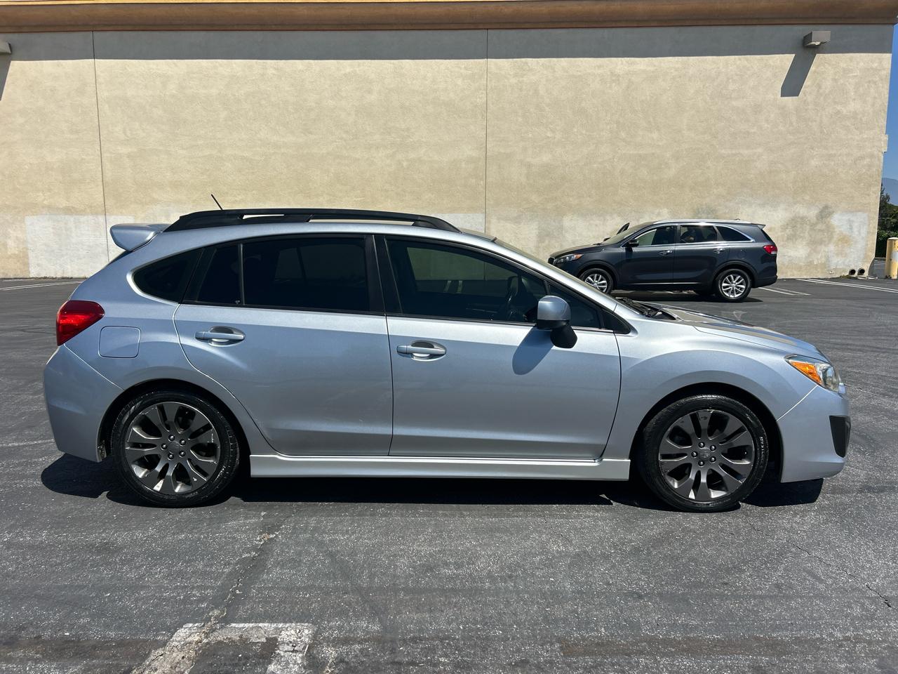 Subaru Impreza Wagon 5dr Auto 2.0i Sport Limited 2013