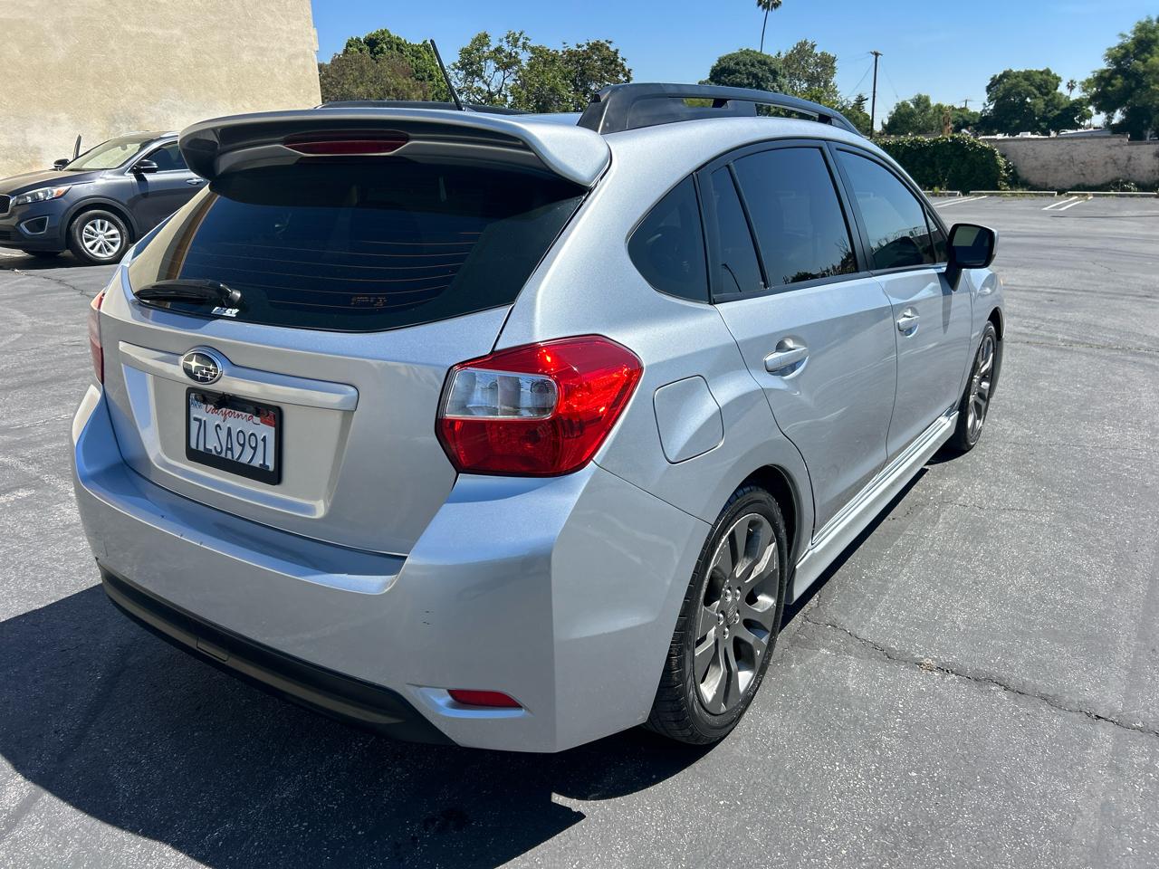 Subaru Impreza Wagon 5dr Auto 2.0i Sport Limited 2013