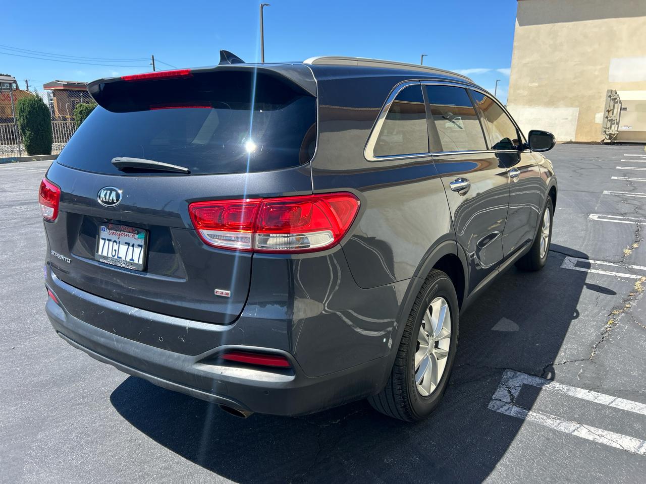 Kia Sorento FWD 4dr 2.4L LX 2016