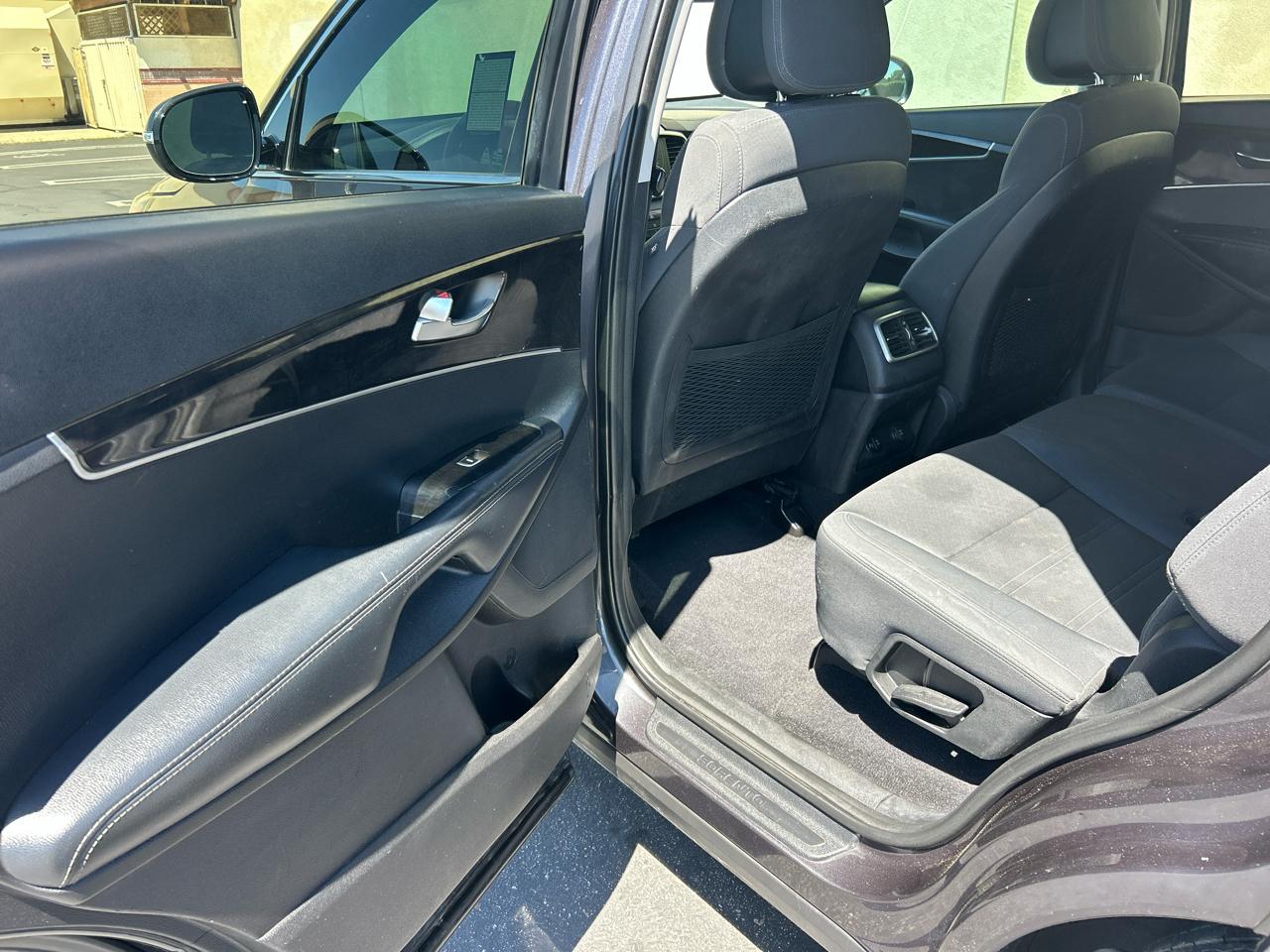 Kia Sorento FWD 4dr 2.4L LX 2016