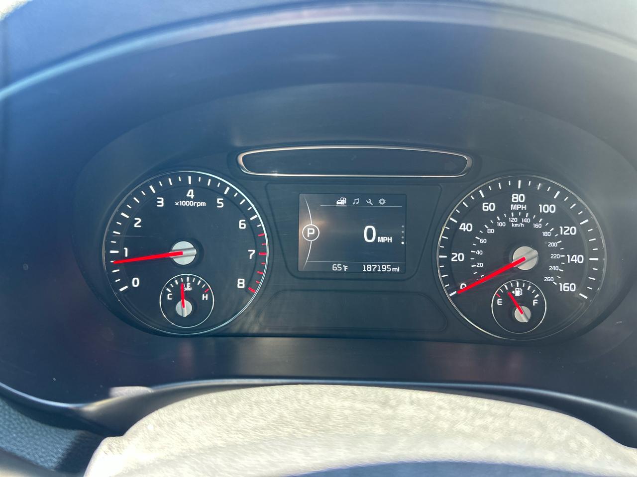 Kia Sorento FWD 4dr 2.4L LX 2016