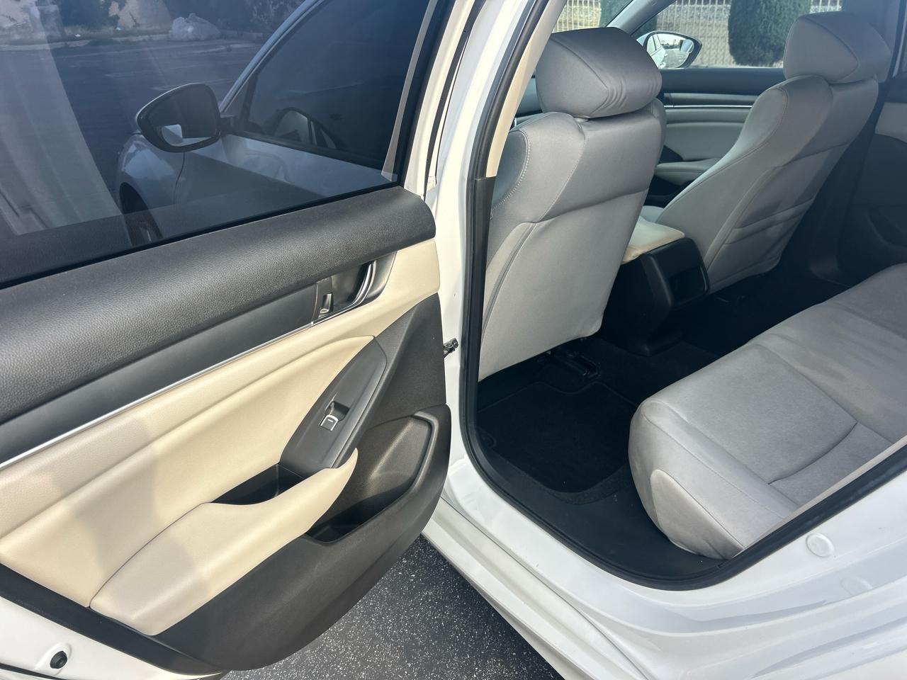 Honda Accord Sedan LX 1.5T CVT 2021