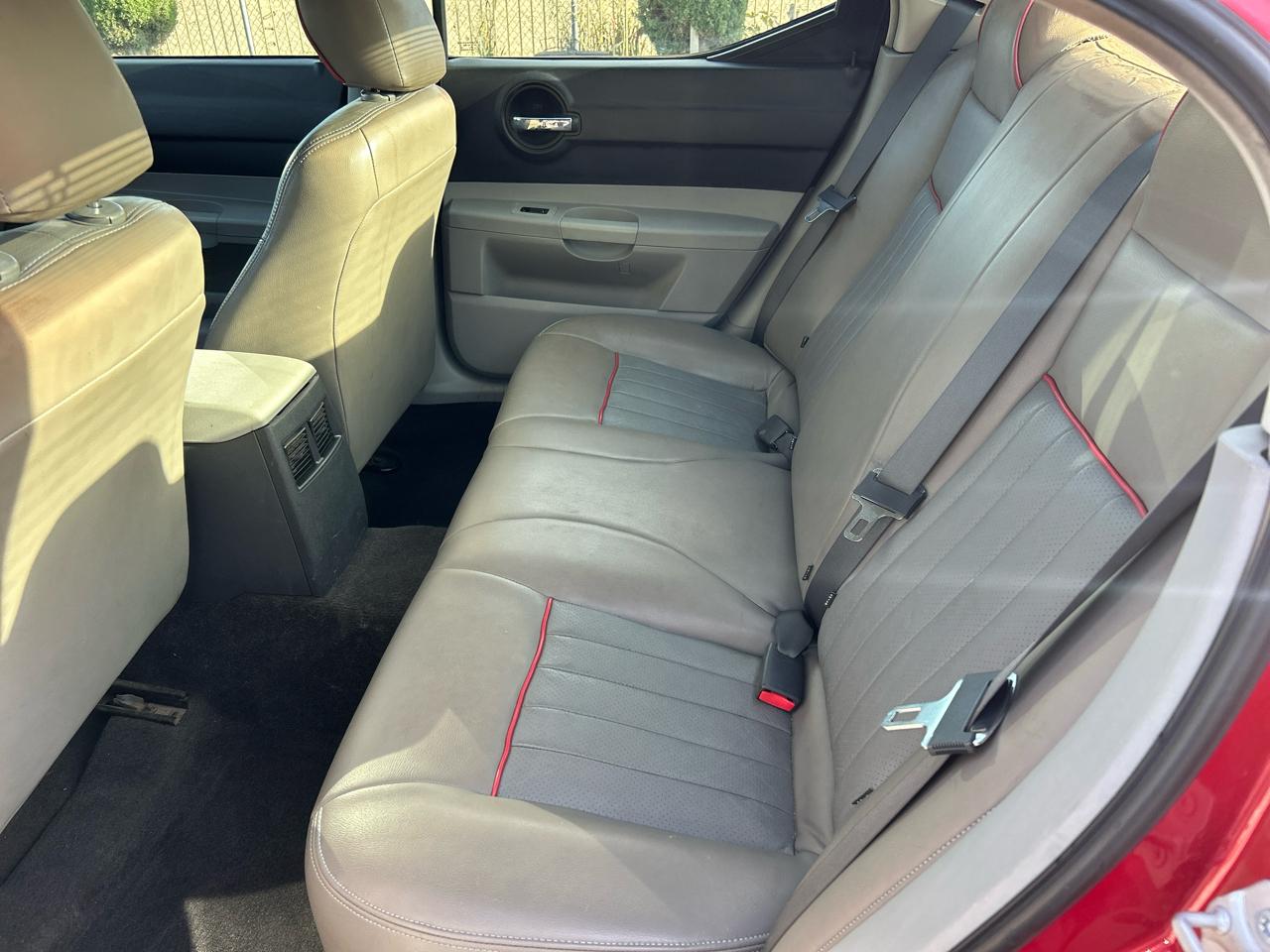 Dodge Charger 4dr Sdn 4-Spd Auto RWD 2007